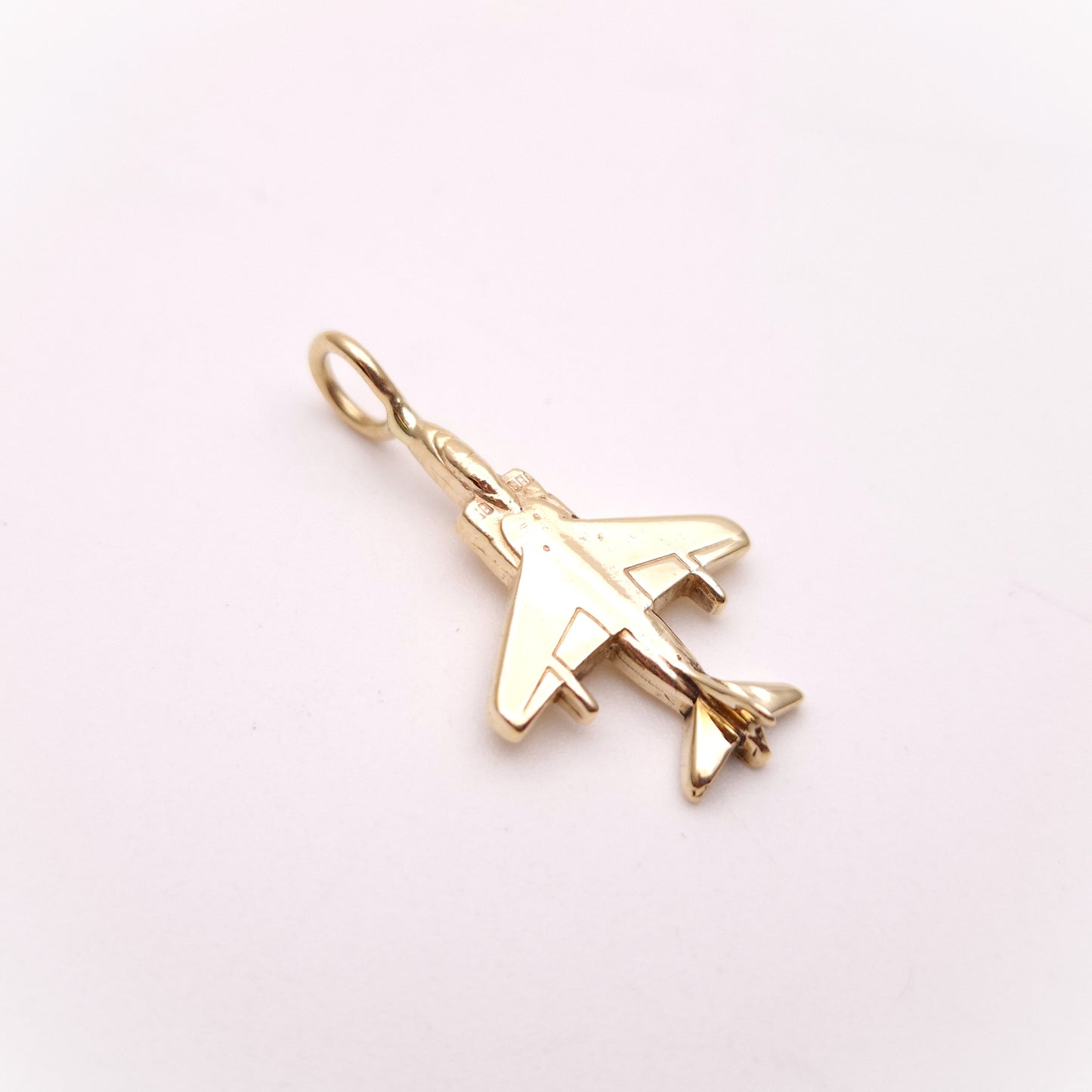 14ct Yellow Gold Fighter Jet Plane Pendant Piece