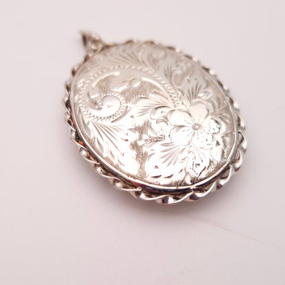 Sterling Silver Vintage Large Engraved Floral Patterned Oval Locket