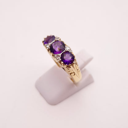 9ct Yellow Gold Vintage Amethyst and Diamond Chunky Heavyweight Row / Boat Ring