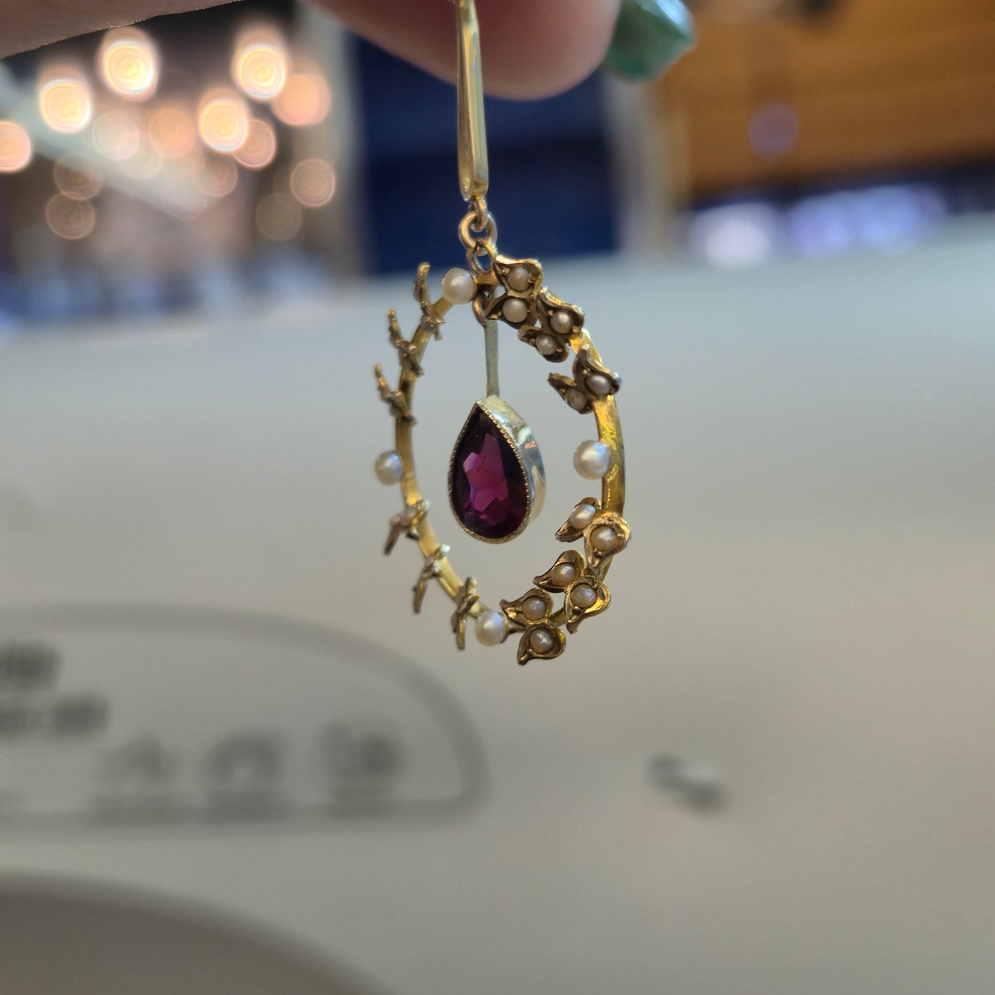 9ct Yellow Gold Antique Garnet & Seed Pearl Wreath Drop Pendant Necklace