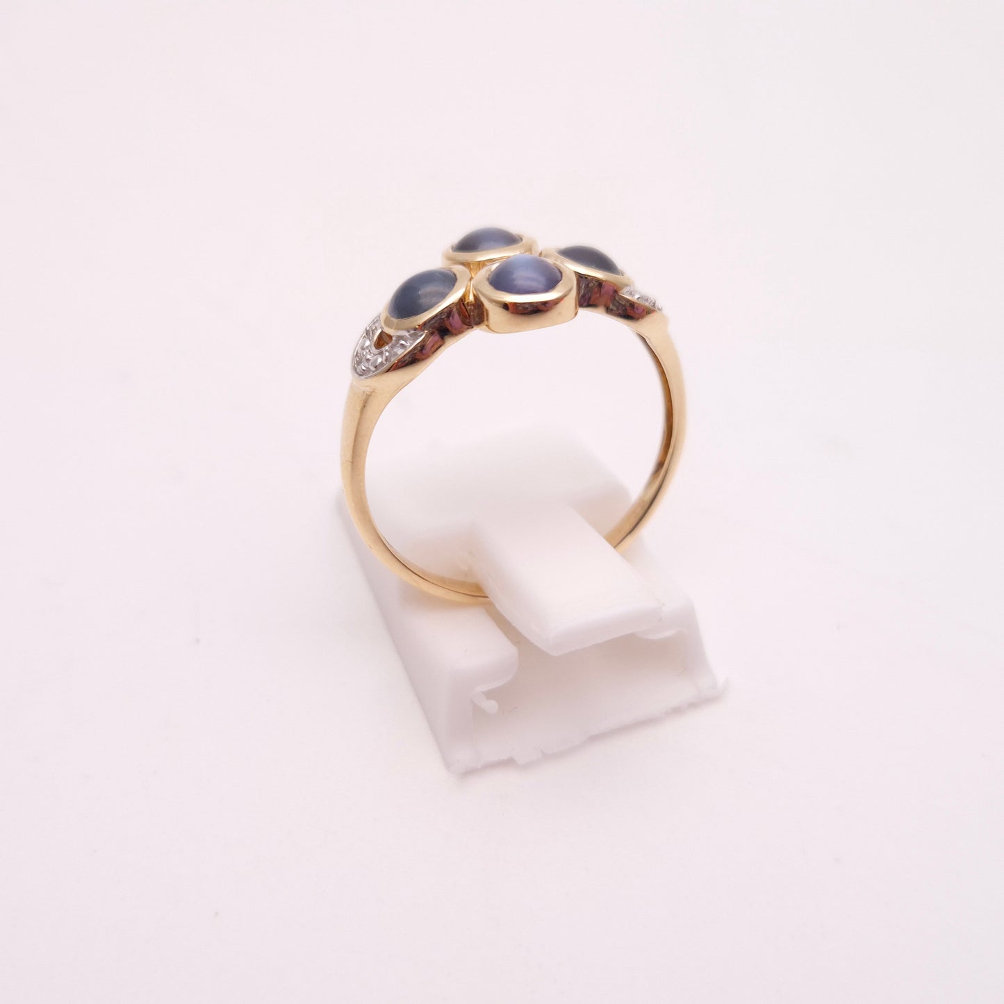 9ct Yellow Gold Smoky Blue Cabochon Cats-eye Chrysoberyl and Diamond Ring