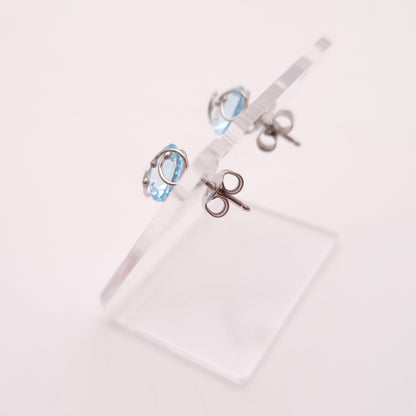 9ct White Gold Blue Topaz Swirly Wire-Work Stud Earrings