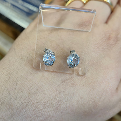 9ct White Gold Blue Topaz Swirly Wire-Work Stud Earrings