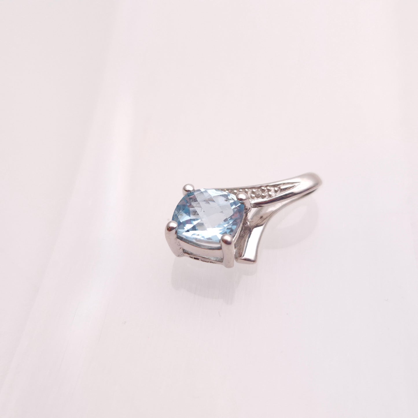 9ct White Gold Chequerboard Cut Blue Topaz and Diamond Pendant
