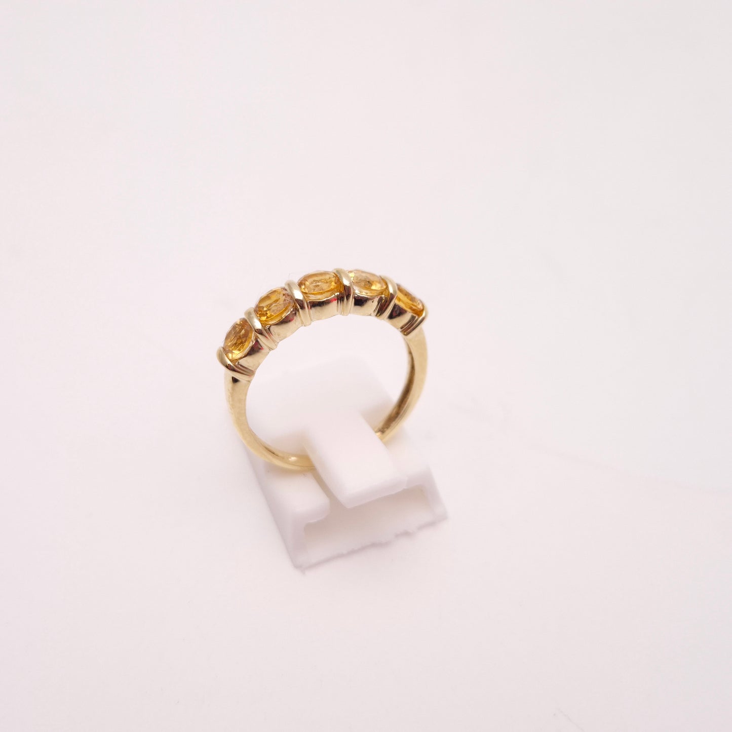 9ct Yellow Gold Round Cut 5 Stone Citrine Row Ring