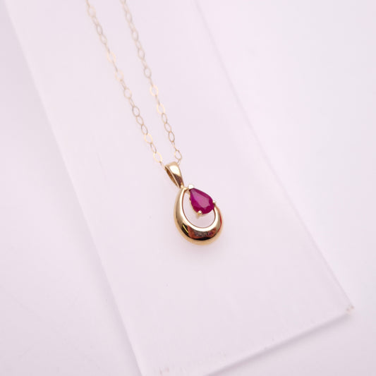 9ct Yellow Gold Teardrop Pear Shaped Ruby Openwork Necklace