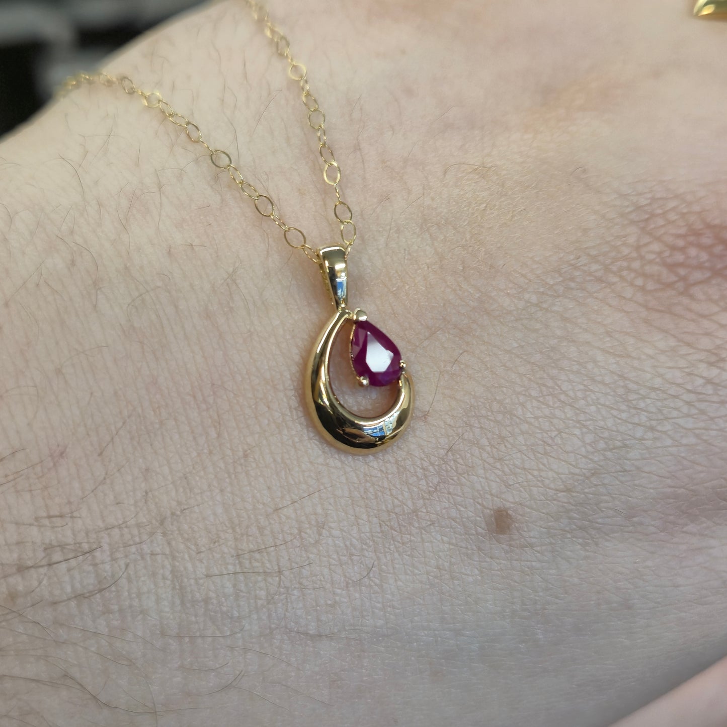 9ct Yellow Gold Teardrop Pear Shaped Ruby Openwork Necklace