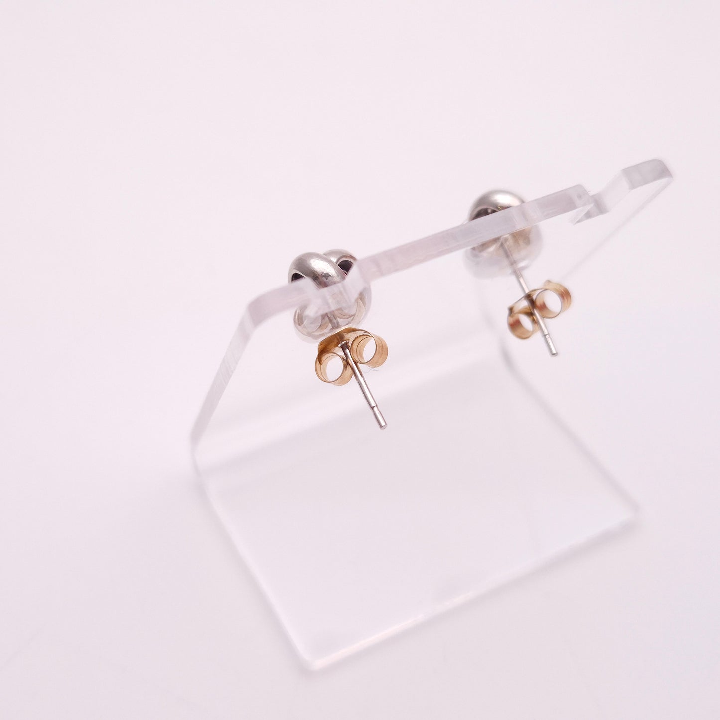 9ct White Gold 3 Strand Lightweight Knot Stud Earrings