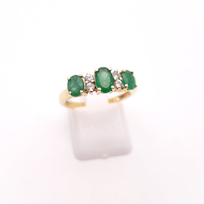 9ct Yellow Gold Emerald and White Gem Multi-Stone Row Ring