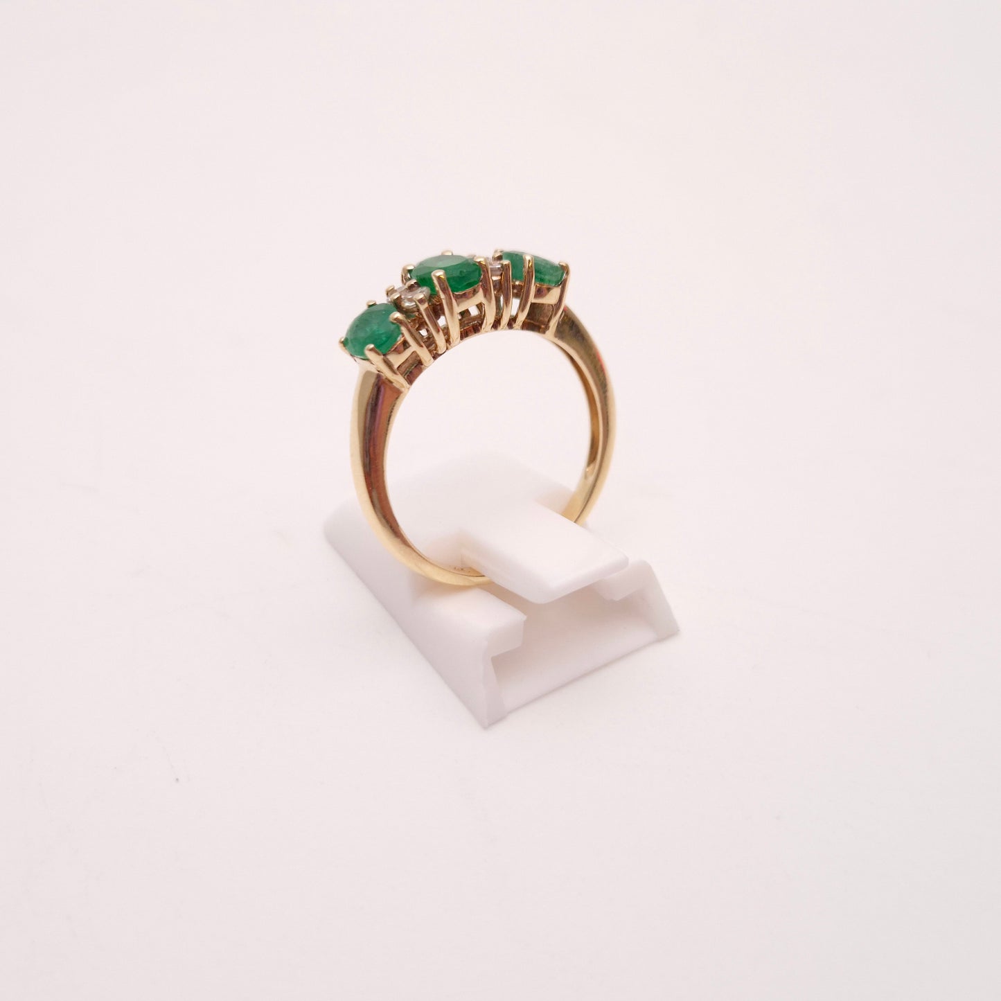 9ct Yellow Gold Emerald and White Gem Multi-Stone Row Ring