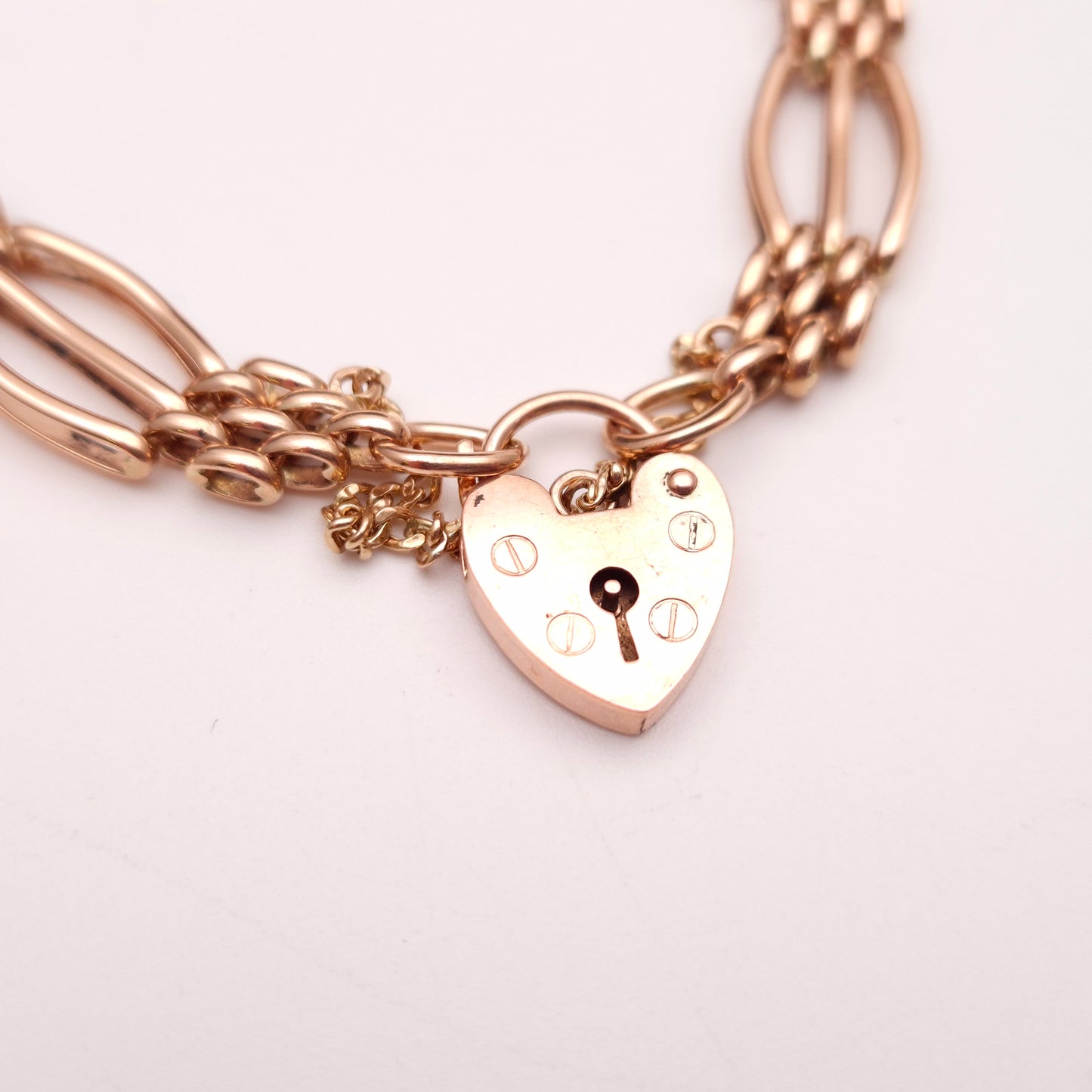9ct Rose Gold Vintage Repro Wide Gate Bracelet with Heart Padlock Clasp