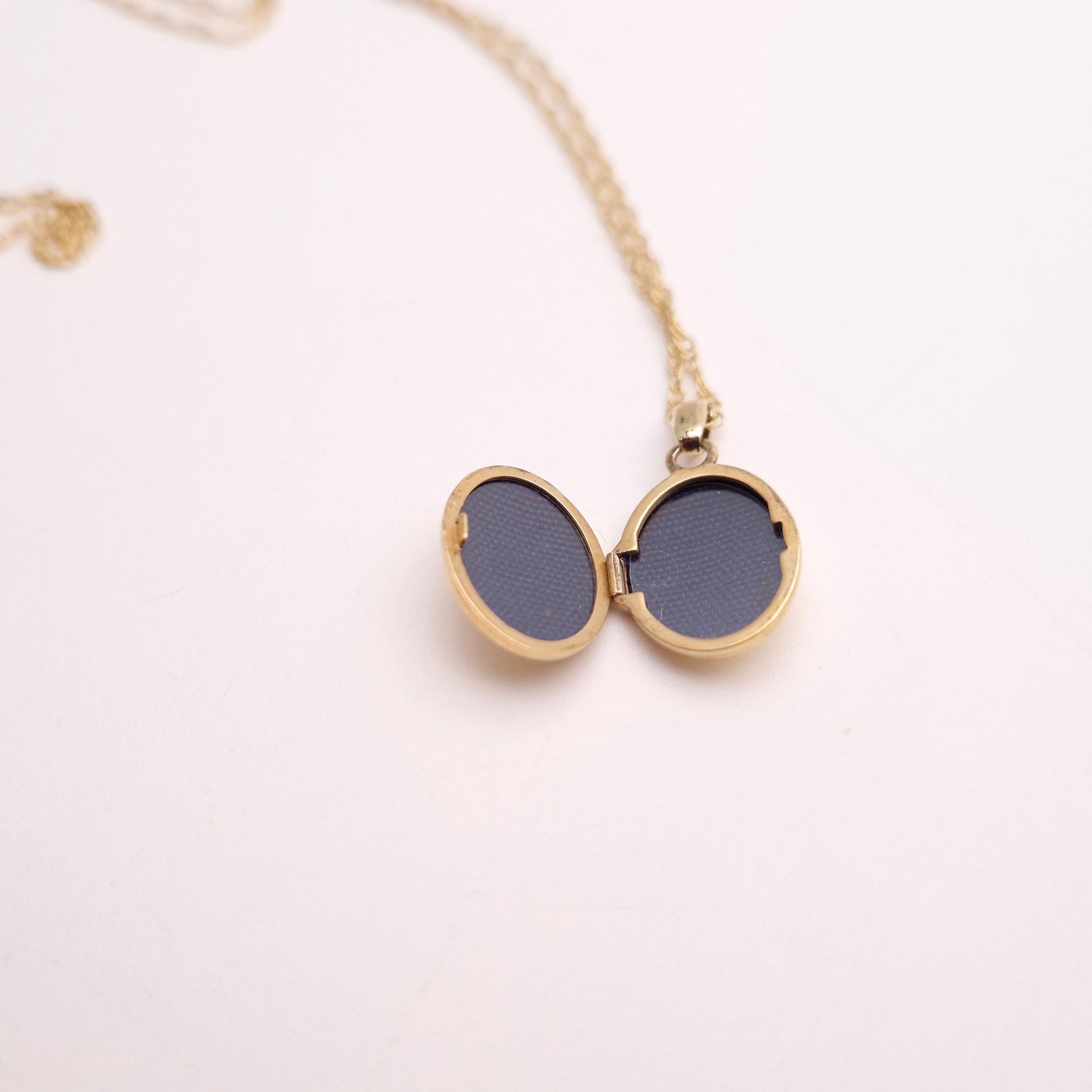 9ct Yellow Gold Small Oval Half Patterned Locket and Chain Necklace