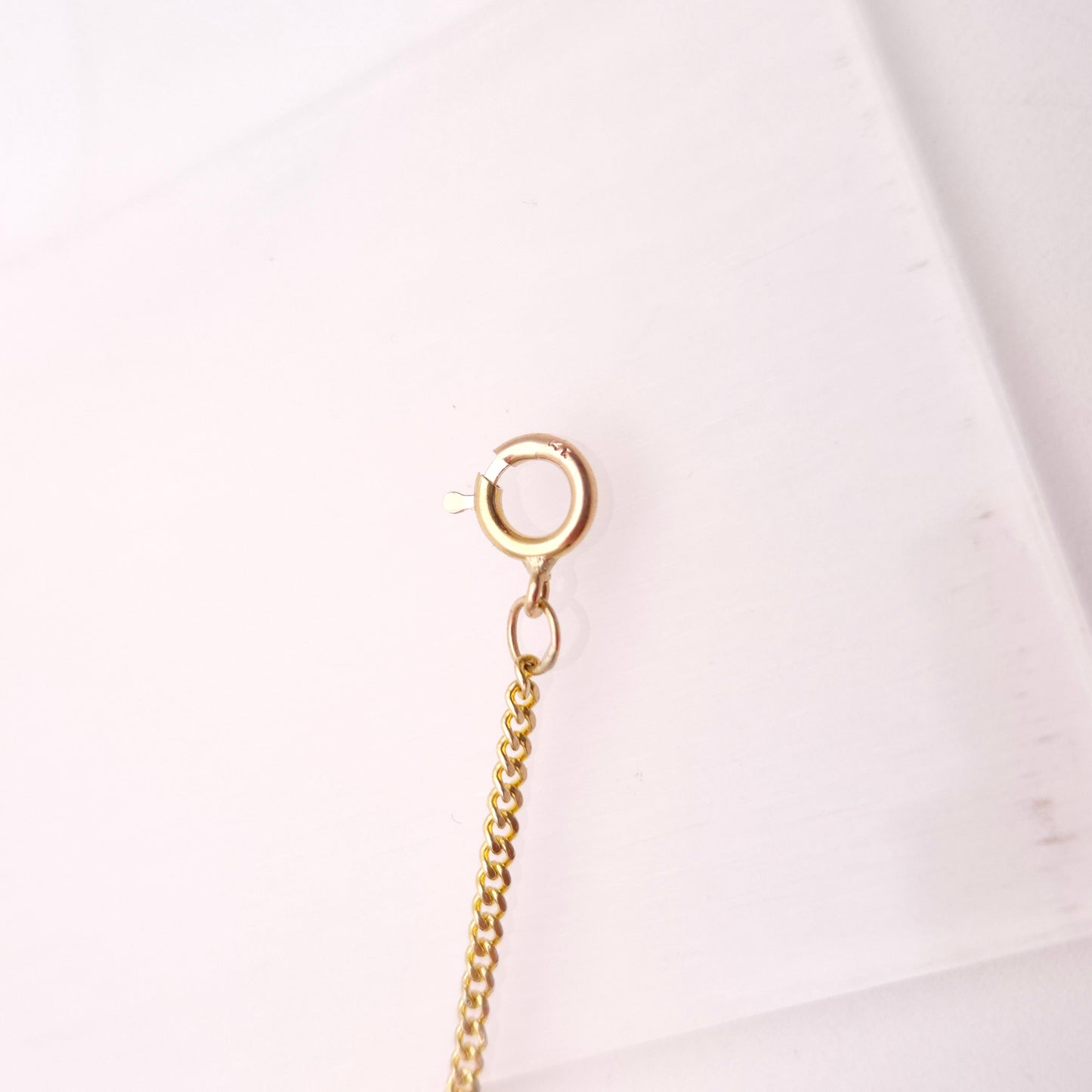 14ct Yellow Gold Vintage Diamond Set Bar Station Bracelet