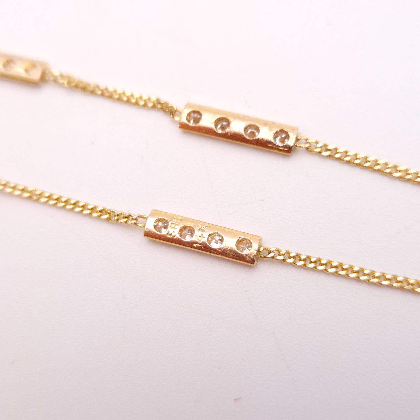 14ct Yellow Gold Vintage Diamond Set Bar Station Bracelet