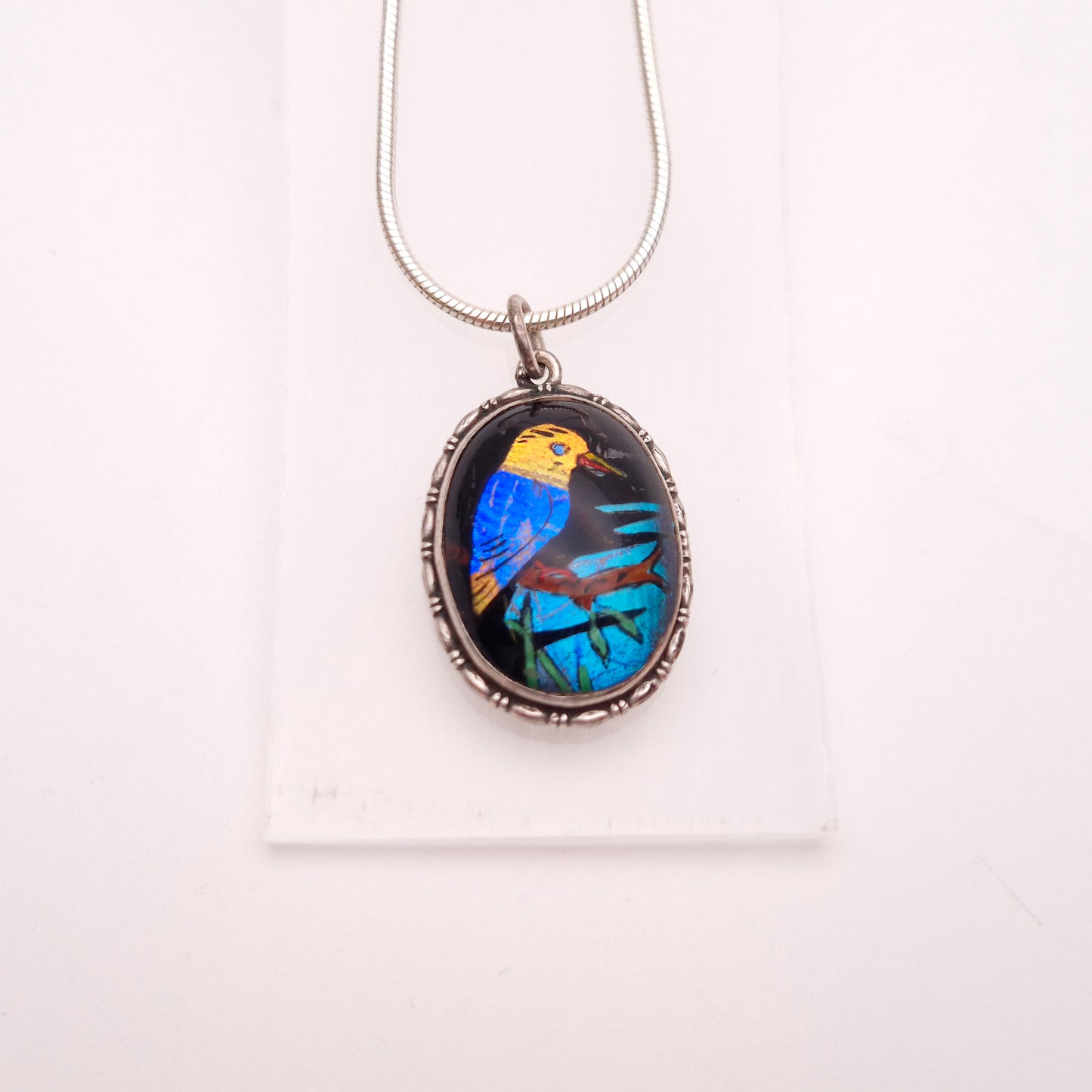 Sterling Silver Vintage Butterfly Wing Bird Detail Oval Pendant and Snake Chain