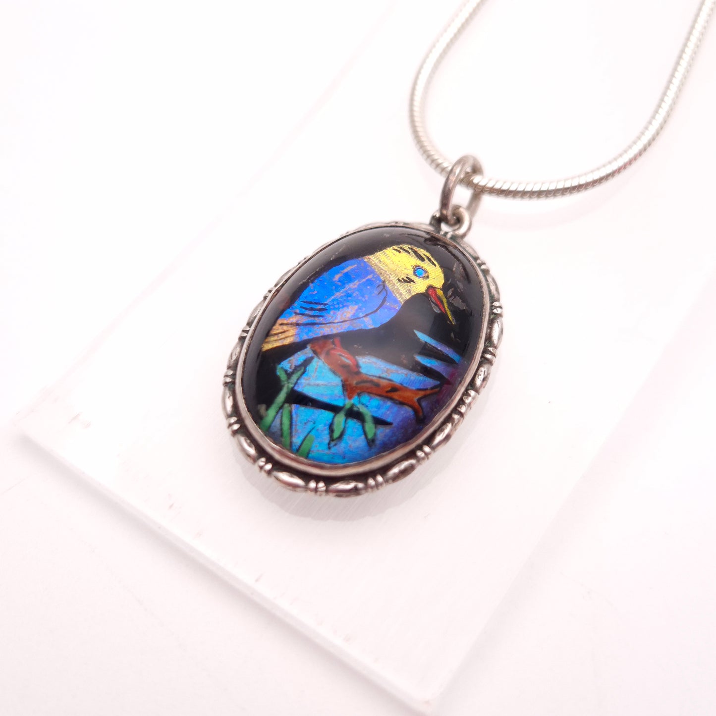 Sterling Silver Vintage Butterfly Wing Bird Detail Oval Pendant and Snake Chain