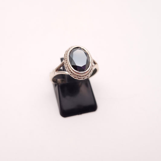 Sterling Silver Vintage Hematite Solitaire Stone Ring