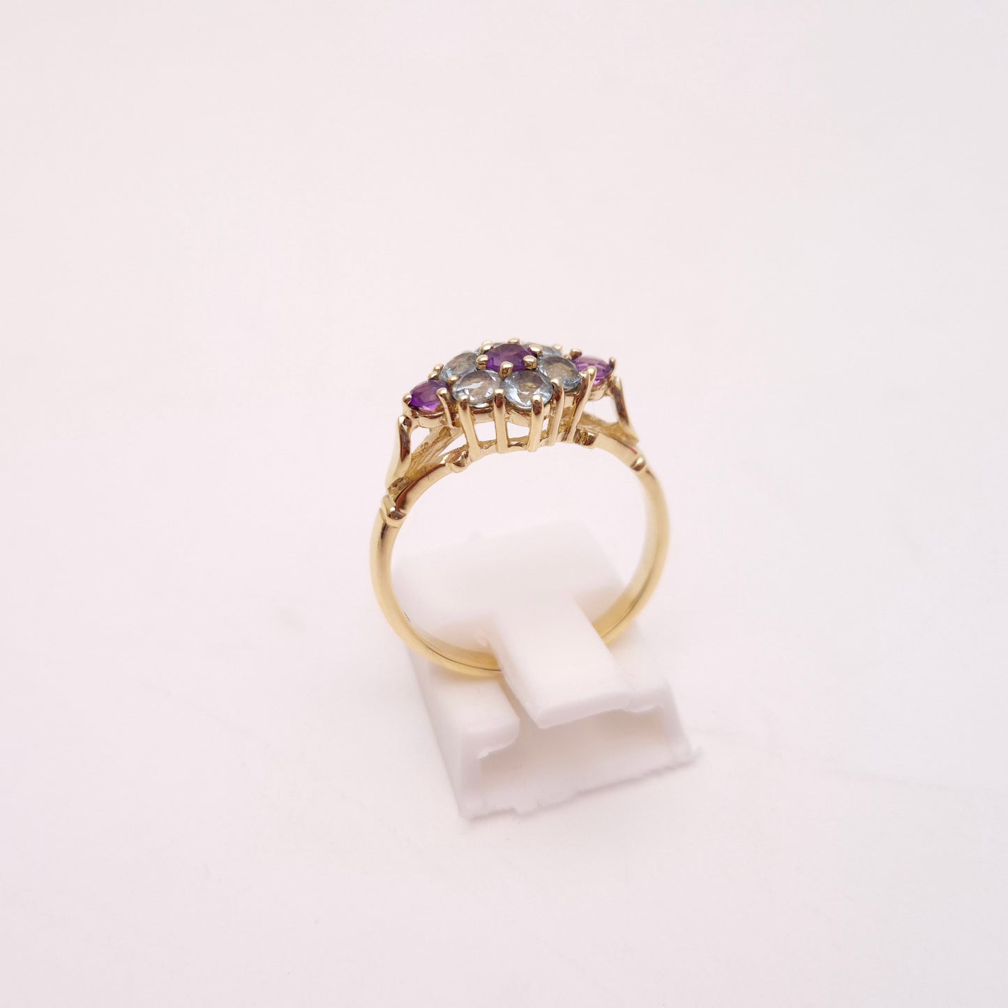 9ct Yellow Gold Blue Topaz and Amethyst Floral Cluster Ring