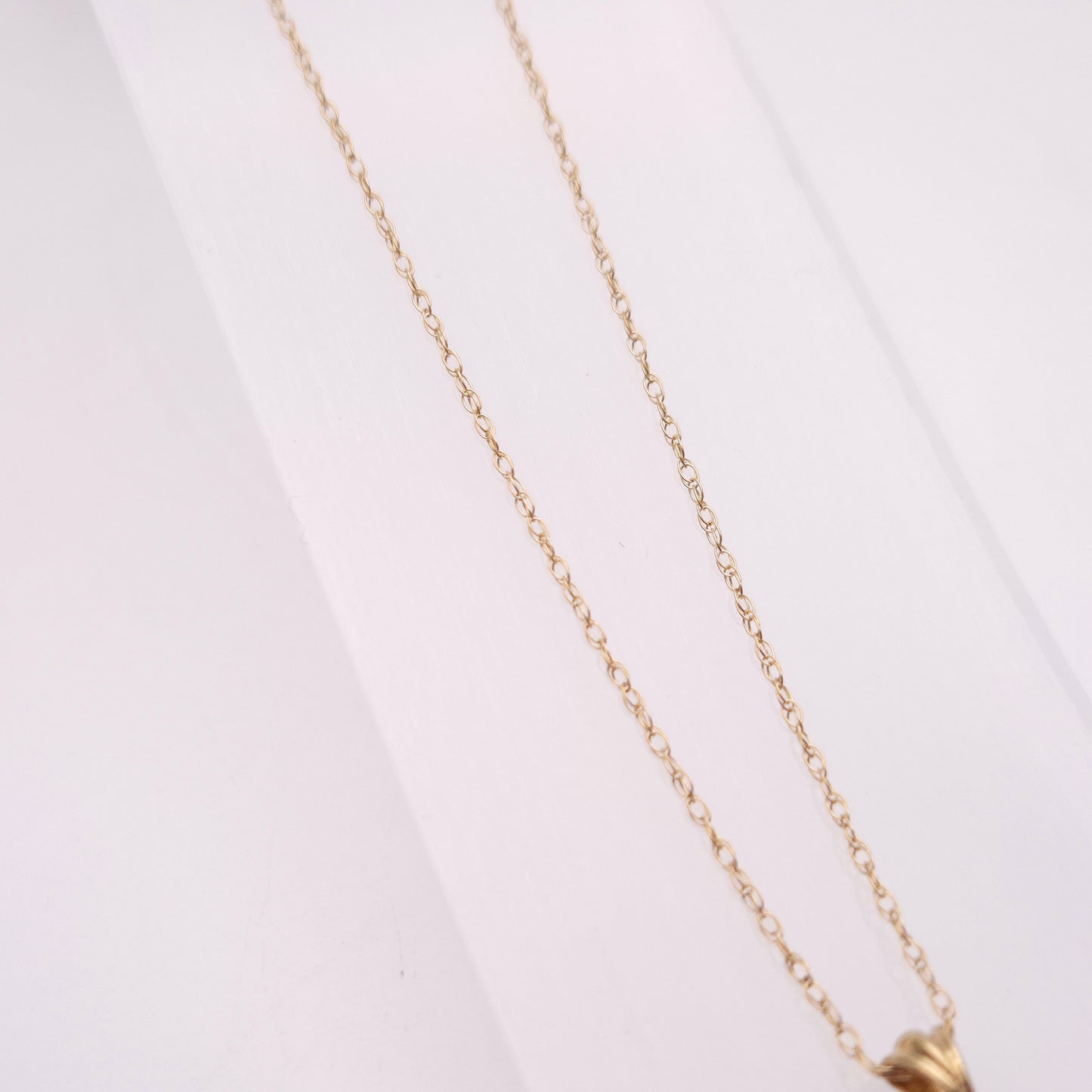 9ct Yellow Gold Vintage Purple Jade Chinese Character Heart Pendant Necklace