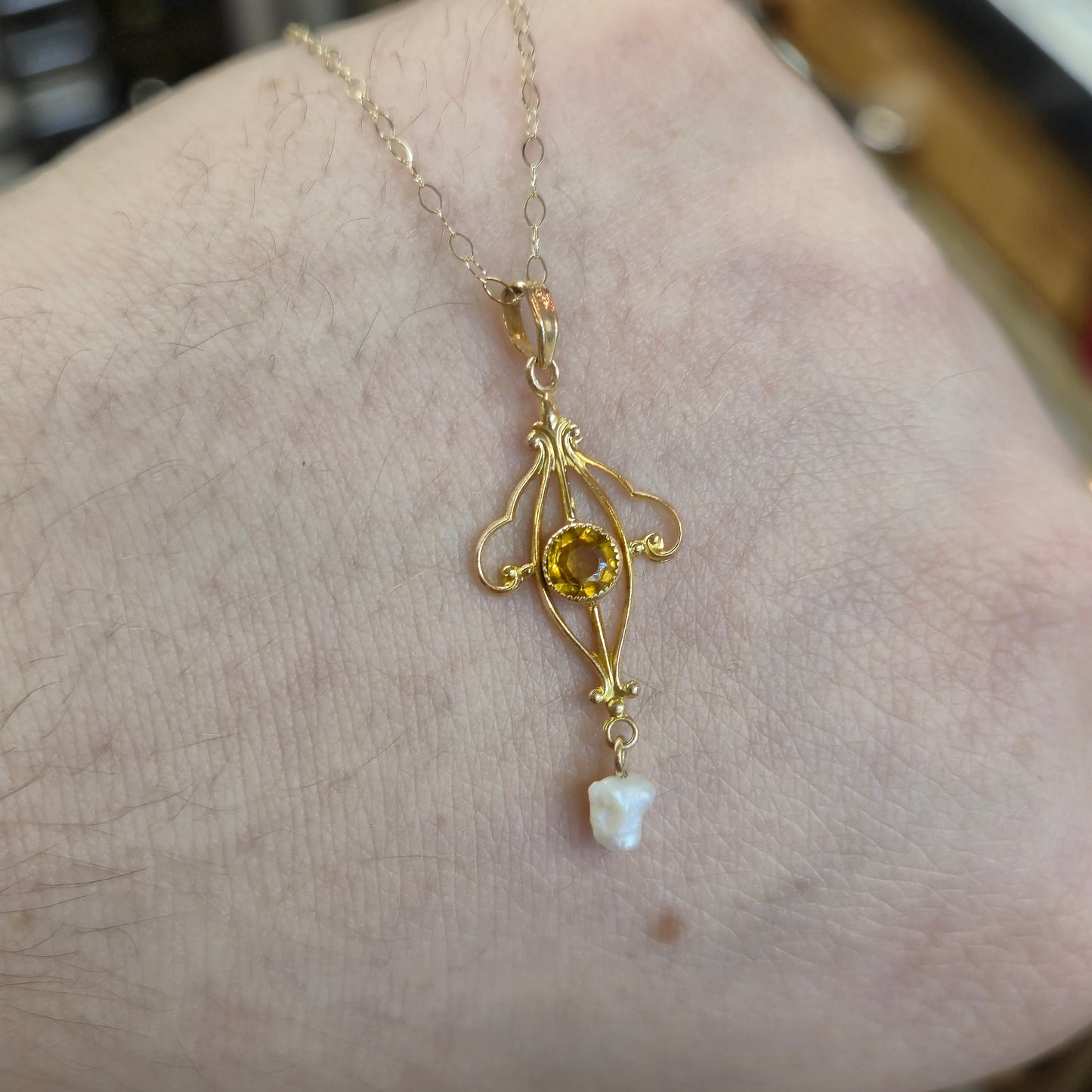 9ct Yellow Gold Orange Paste and Dogtooth Pearl Repro Vintage Openwork Necklace