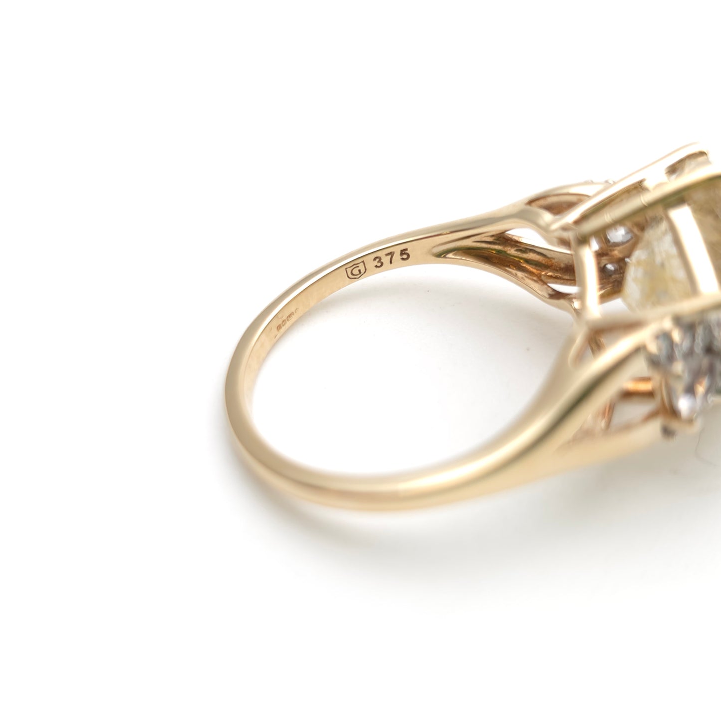 9ct Yellow Gold Chunky Rutilated Quartz And White Topaz Ring