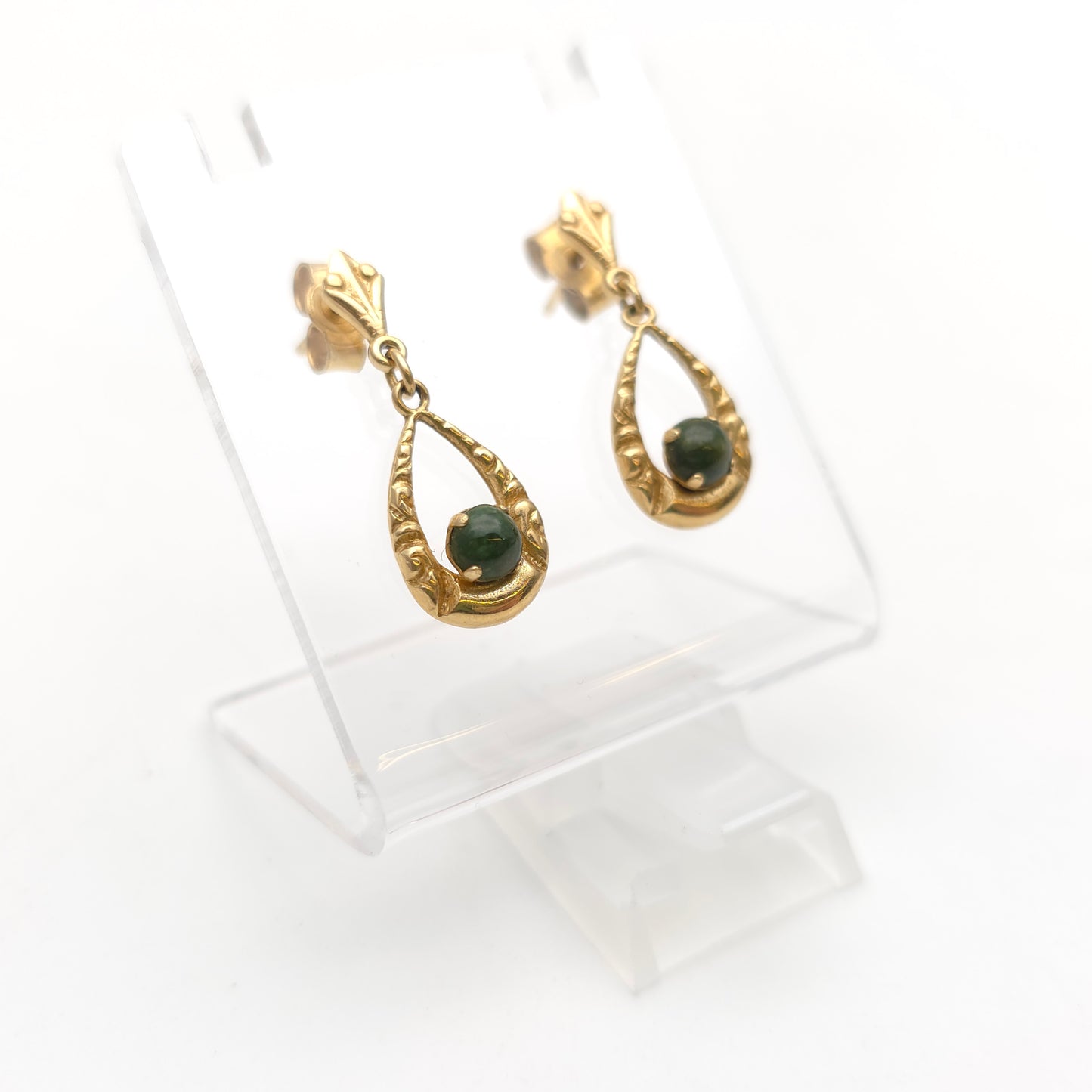 9ct Yellow Gold Vintage Green Stone Celtic Style Openwork Drop Earrings