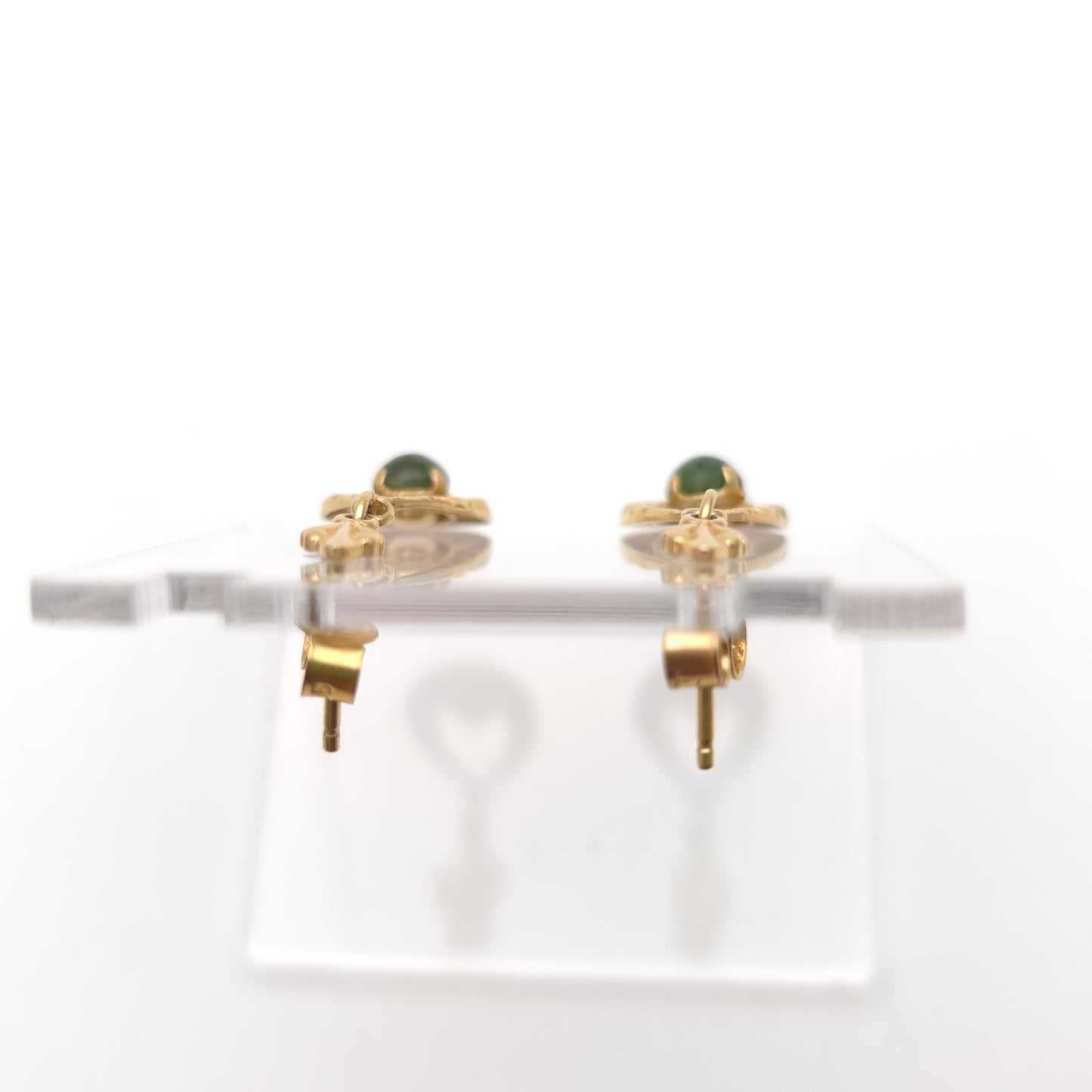 9ct Yellow Gold Vintage Green Stone Celtic Style Openwork Drop Earrings