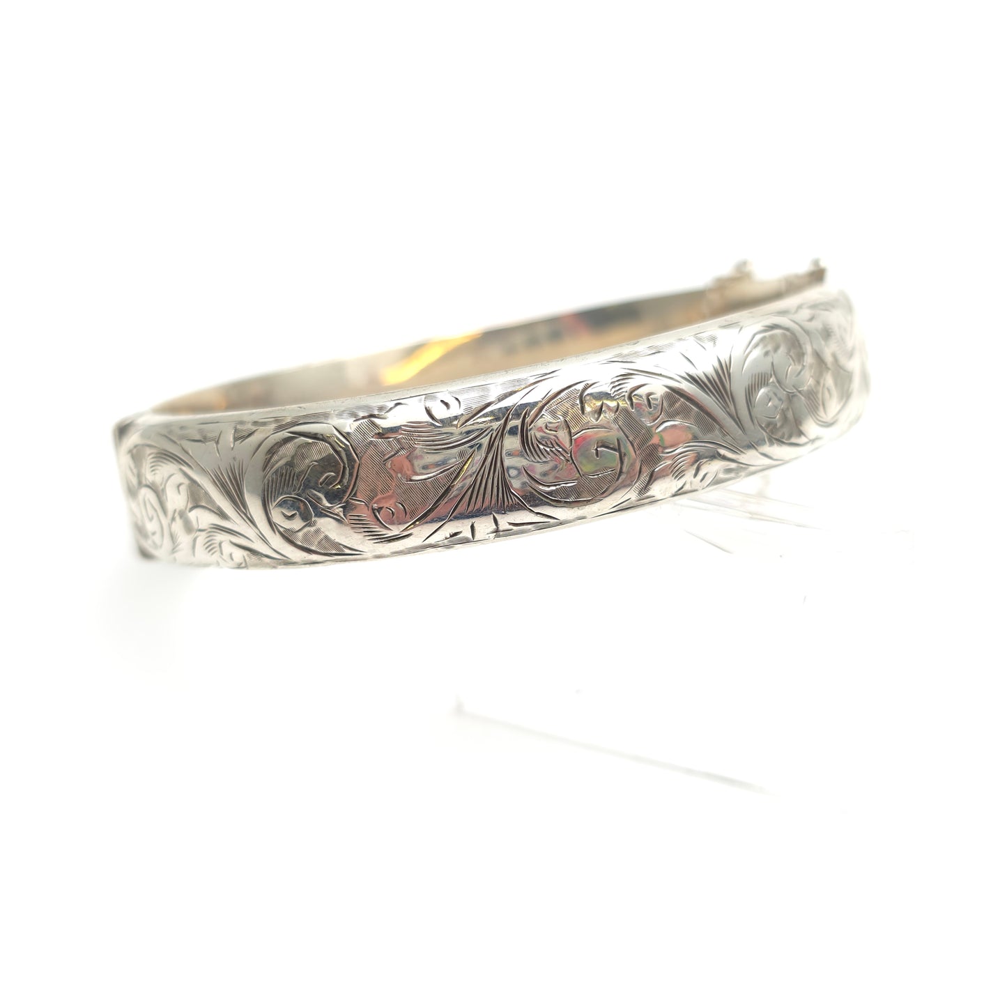 Sterling Silver Vintage 1940s Half Patterned Engraved Foliate Bangle