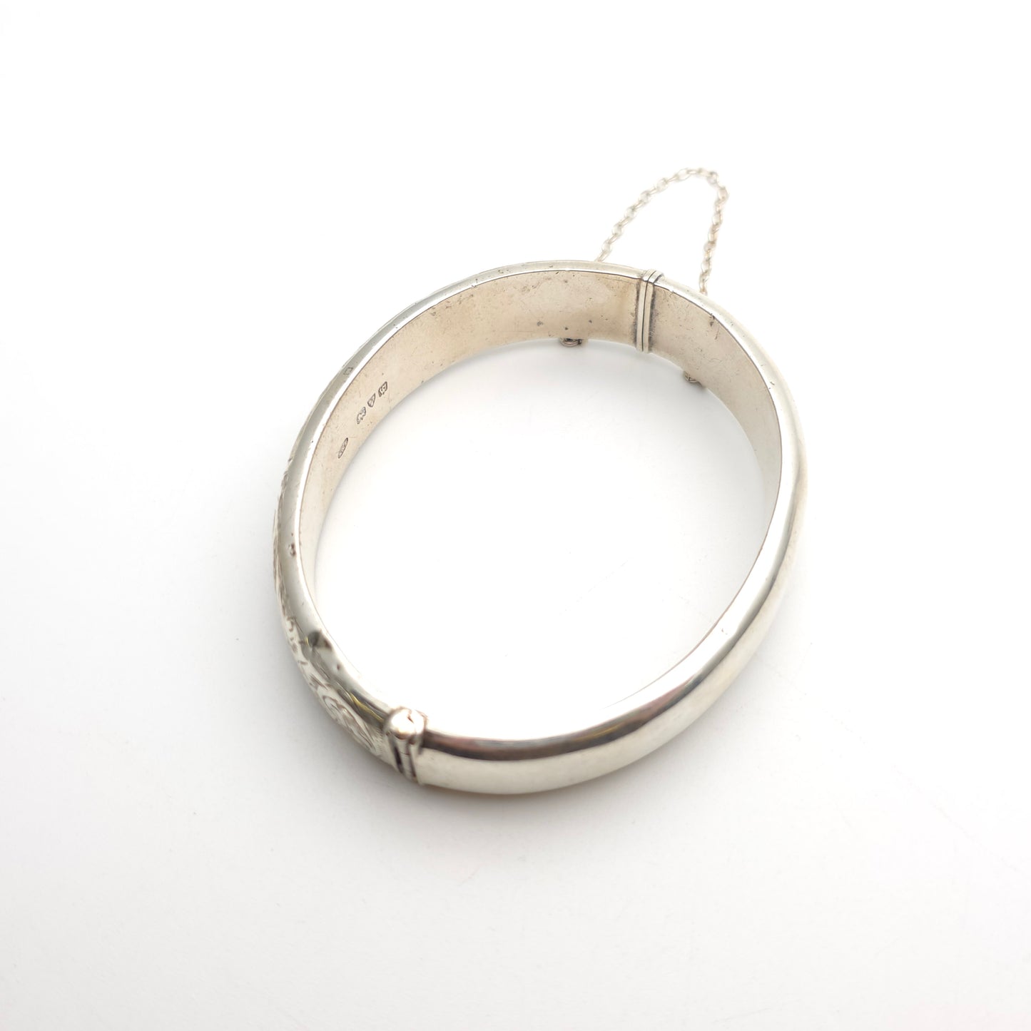 Sterling Silver Vintage 1940s Half Patterned Engraved Foliate Bangle