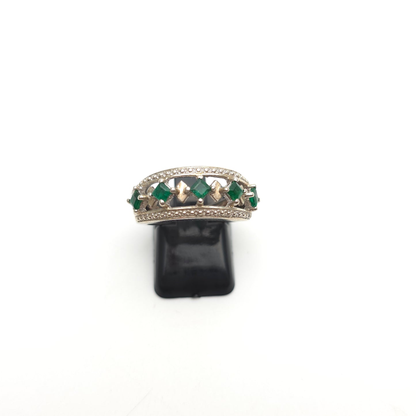 Sterling Silver Green Stone Cut-out Detailed Geometric Art Deco Style Band Ring
