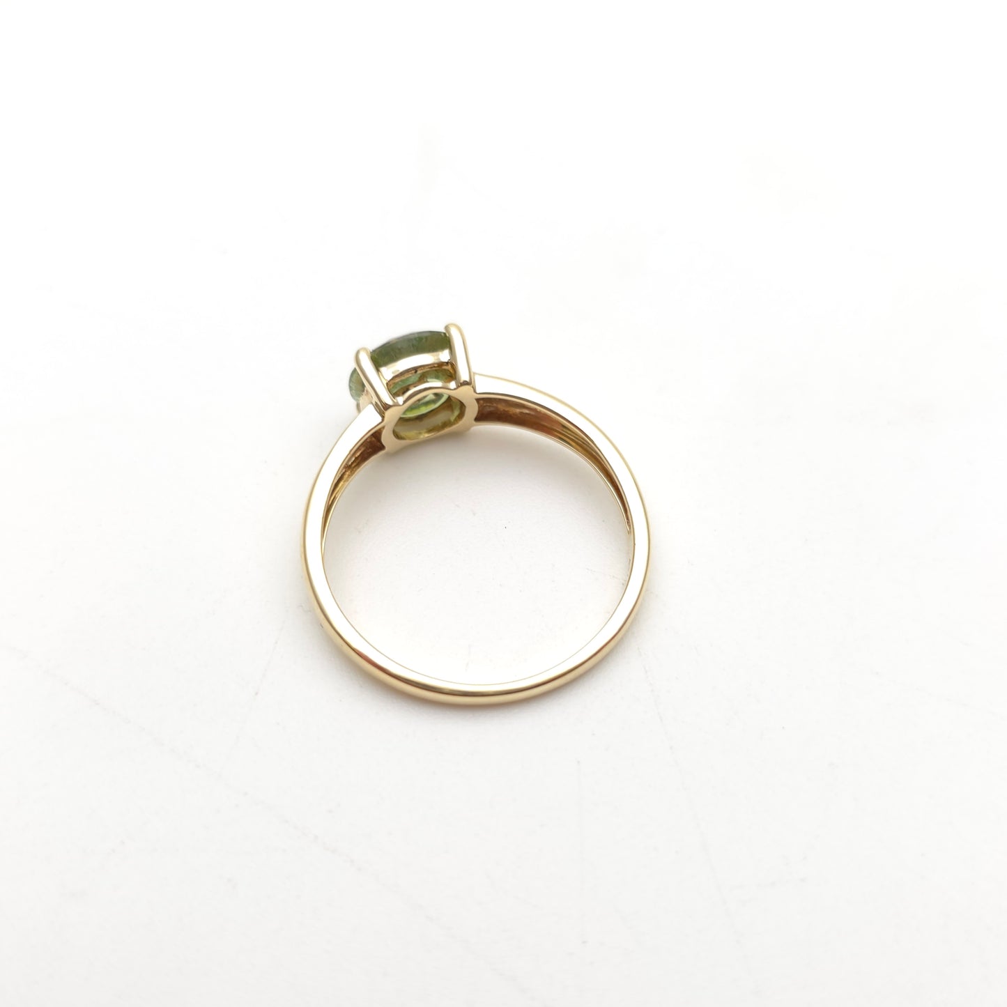 9ct Yellow Gold Round Cut Peridot With Inset Diamond Solitaire Ring