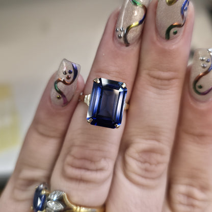 9ct Yellow Gold Vintage Large Blue Paste Stone Statement Cocktail Ring