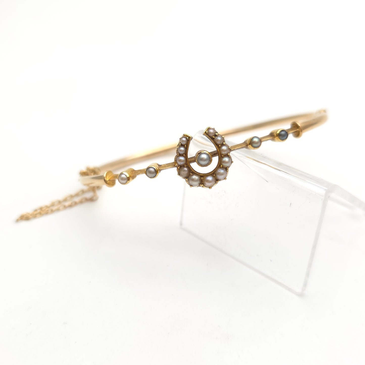 9ct Yellow Gold Antique Pearl Set Horseshoe Motif Hinged Bangle