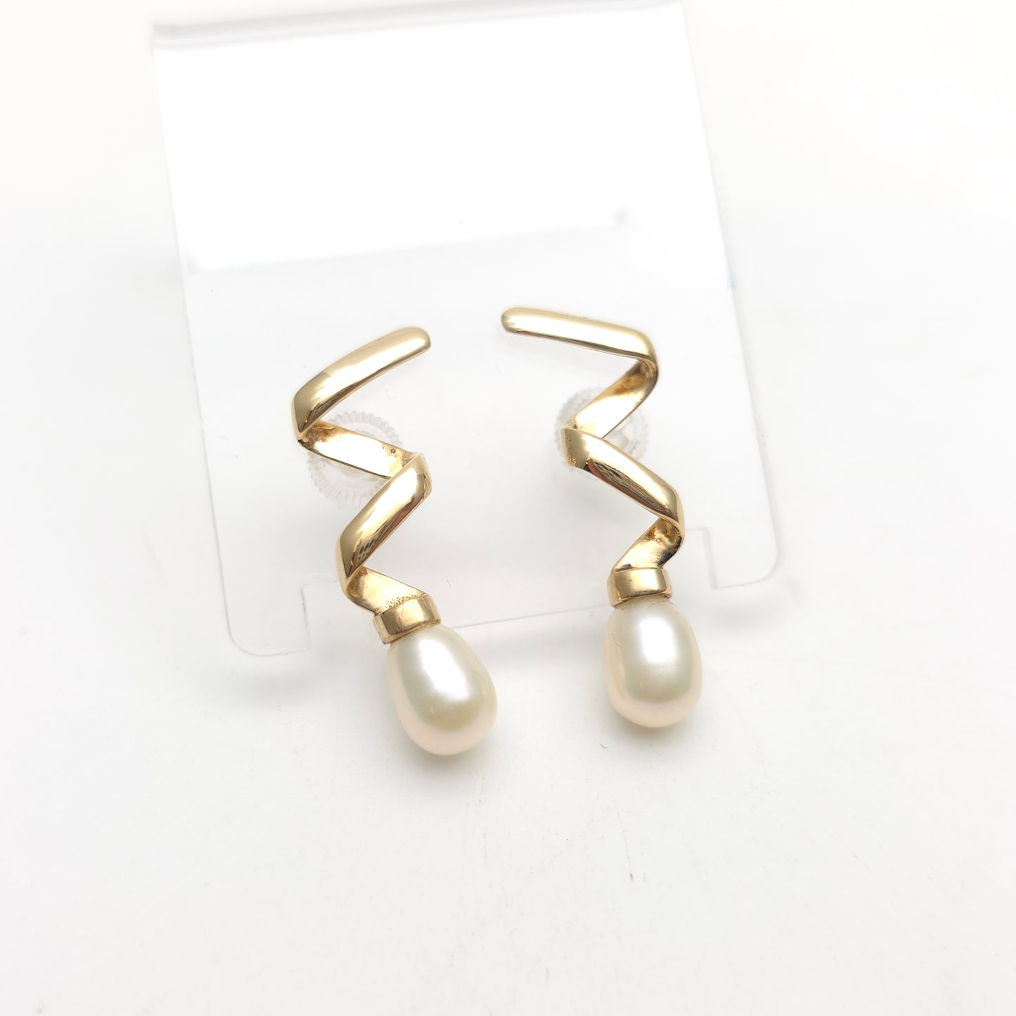 9ct Yellow Gold White Pearl Zigzag Wavy / Wiggle Drop Stud Earrings