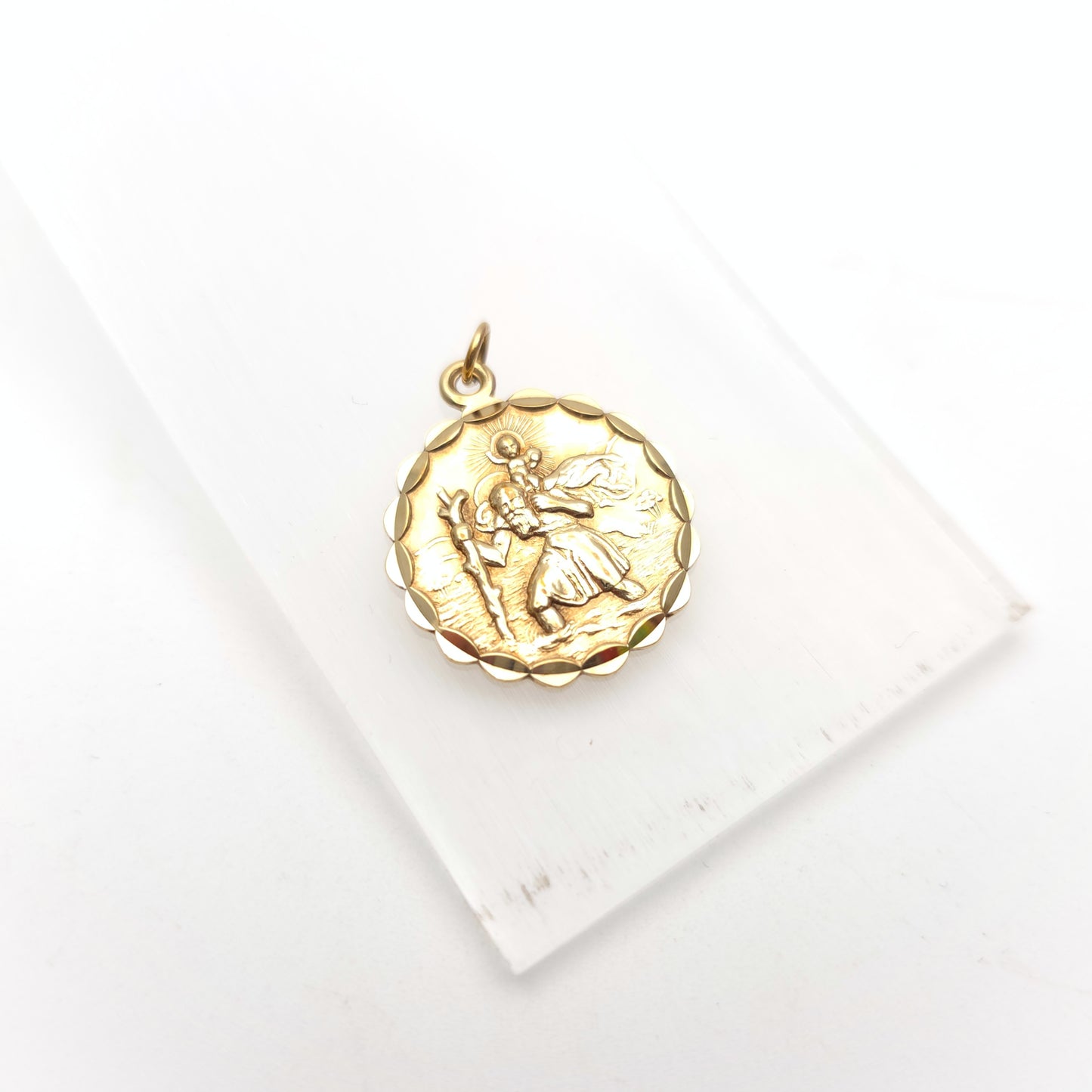 9ct Yellow Gold Large Scalloped Edge St. Christopher Pendant Piece / Charm