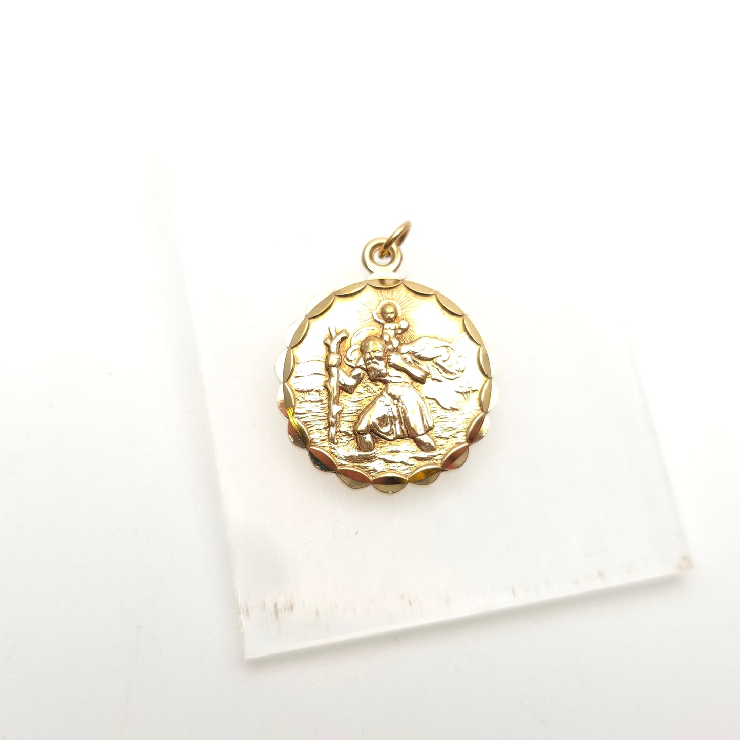 9ct Yellow Gold Large Scalloped Edge St. Christopher Pendant Piece / Charm