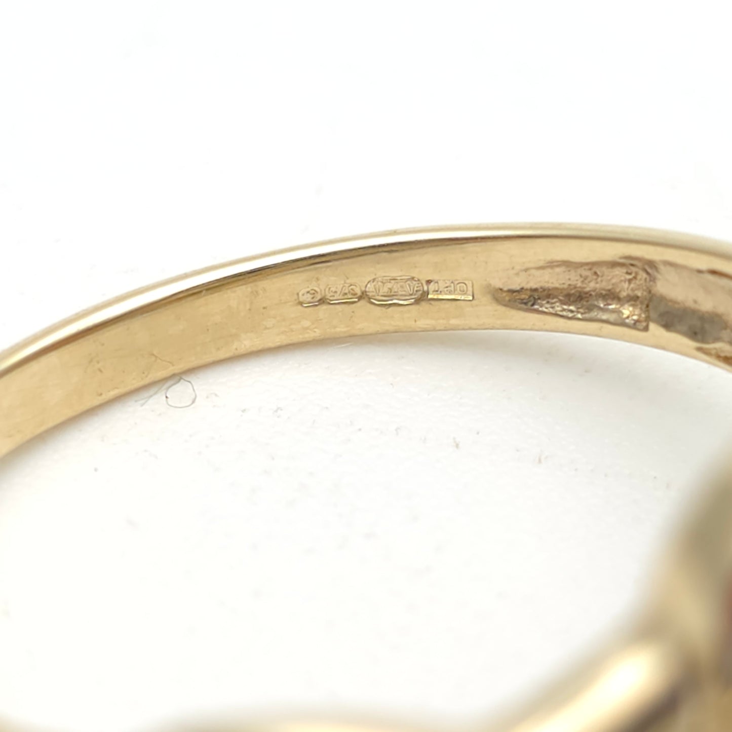 9ct Yellow Gold Oval Cut Peridot and Diamond Swirl / Crossover Ring