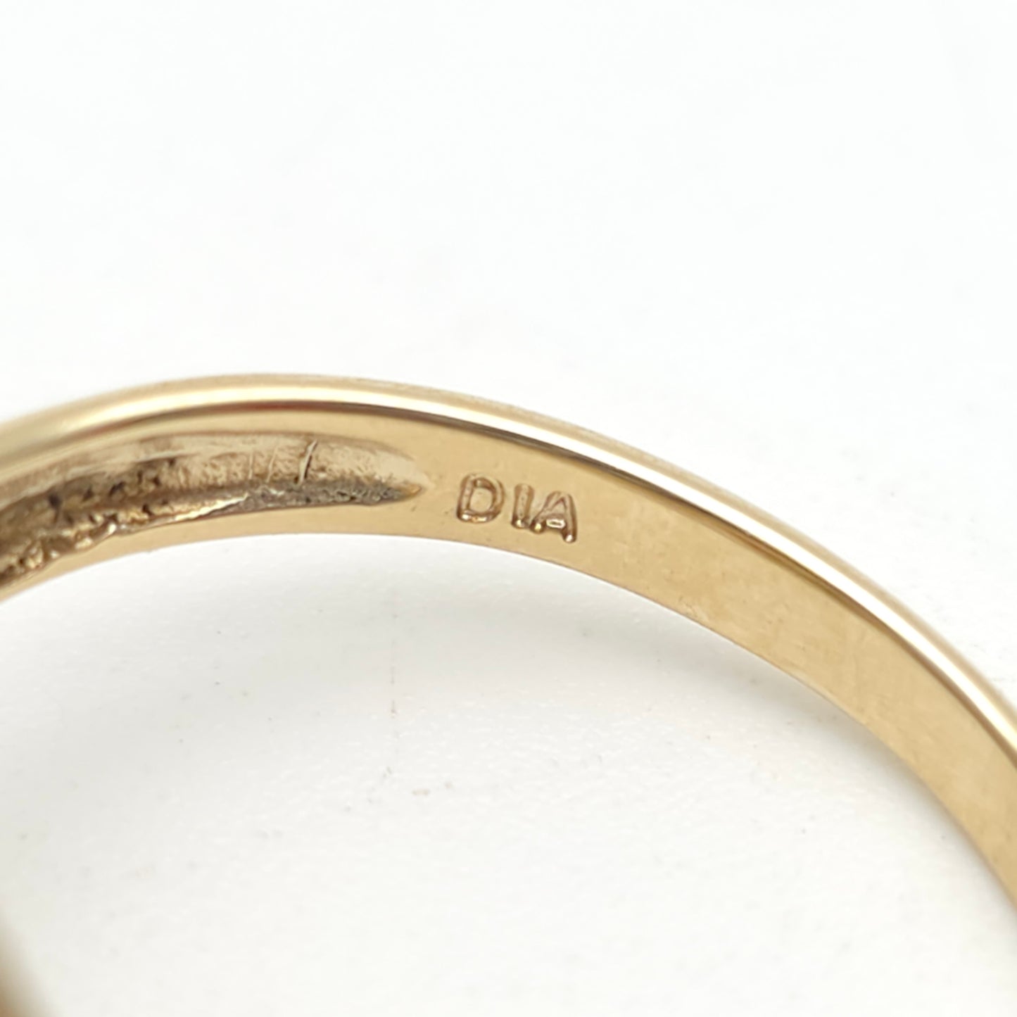 9ct Yellow Gold Oval Cut Peridot and Diamond Swirl / Crossover Ring