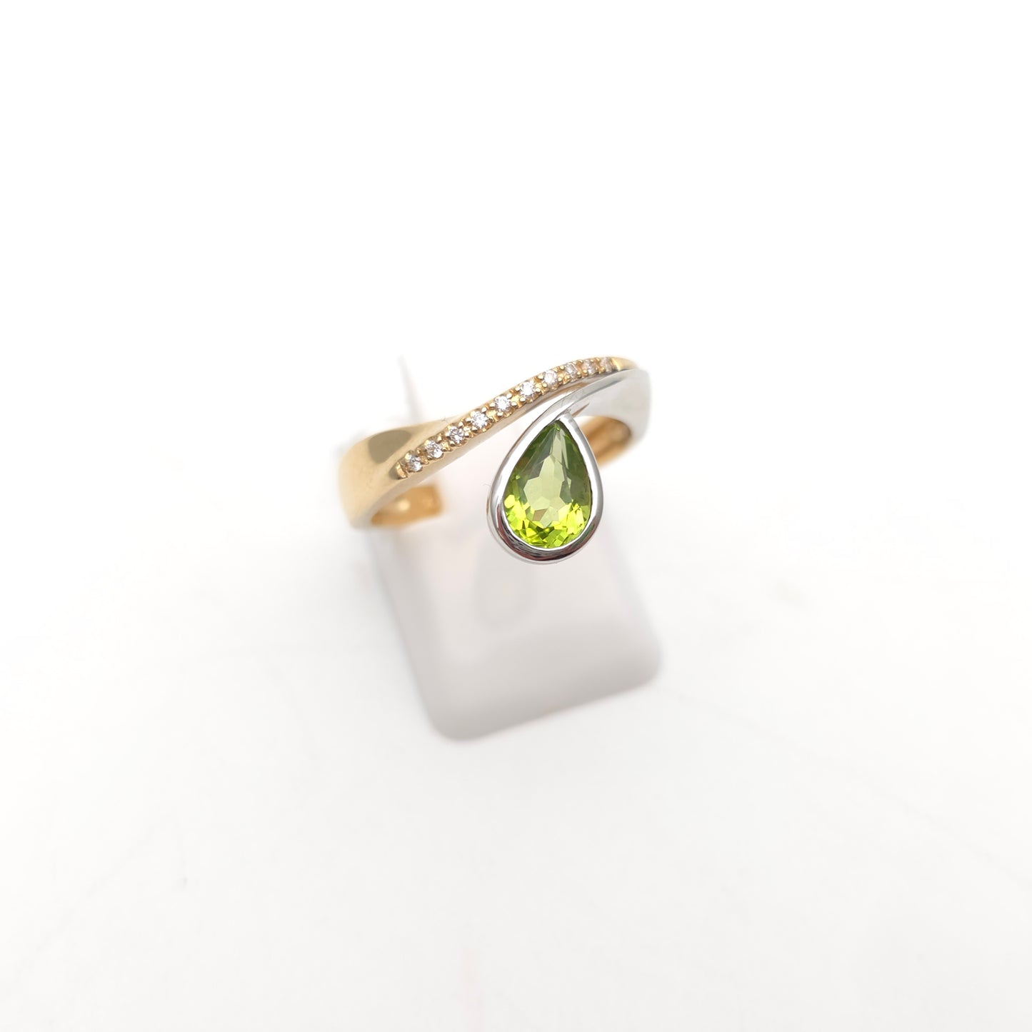 9ct Yellow Gold Diamond And White Gold Set Pear Cut Peridot Ring