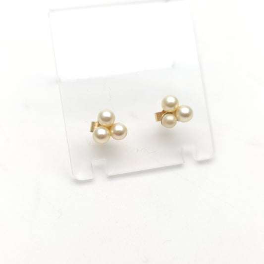 9ct Yellow Gold Three White Pearl Trefoil Stud Earrings