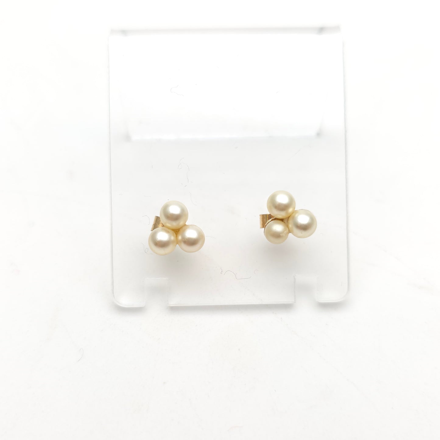 9ct Yellow Gold Three White Pearl Trefoil Stud Earrings