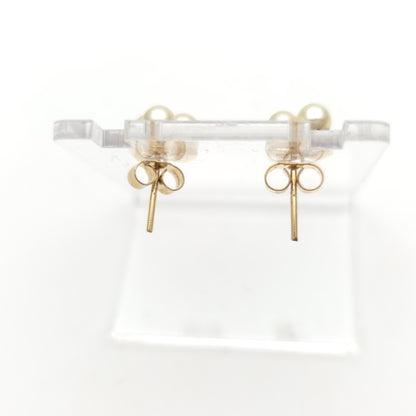 9ct Yellow Gold Three White Pearl Trefoil Stud Earrings