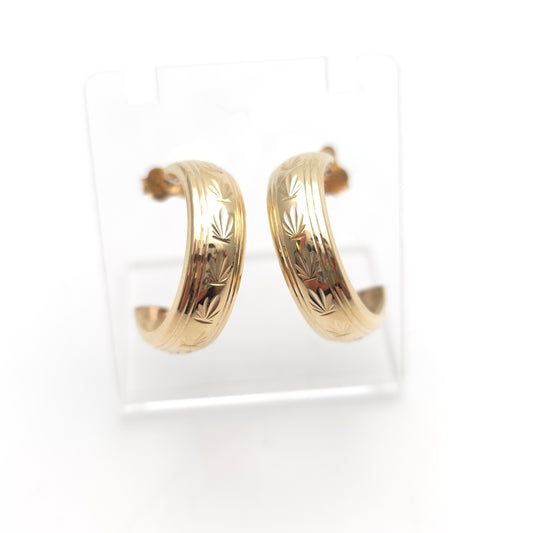 9ct Yellow Gold Diamond Cut Lightweight Hoop Style Earrings