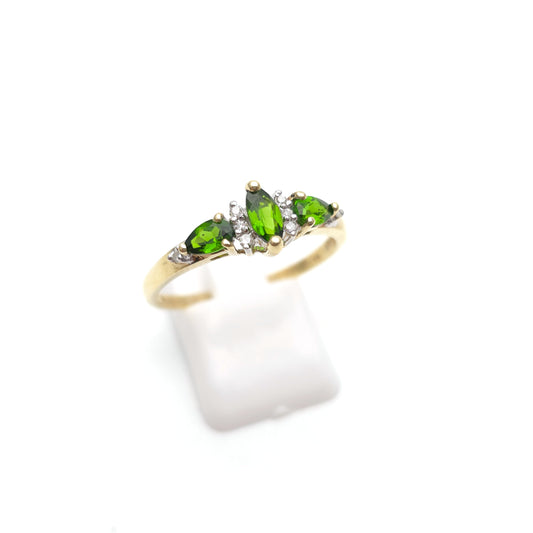 9ct Yellow Gold Deep Green Stone And Diamond Multi-Stone Ring