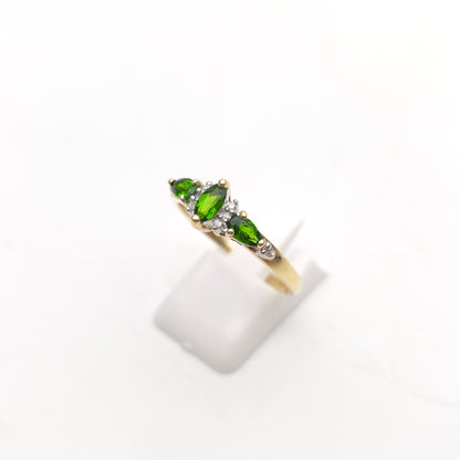 9ct Yellow Gold Deep Green Stone And Diamond Multi-Stone Ring