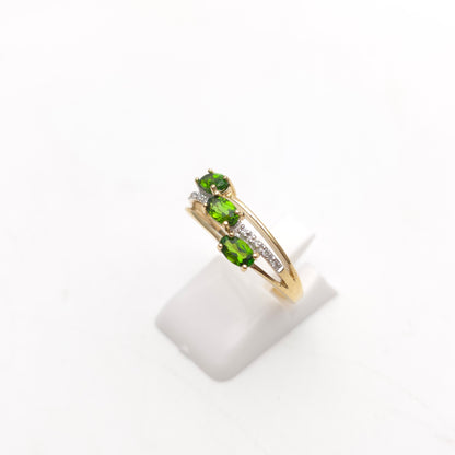 9ct Yellow Gold Three Oval Cut Green Stone (likely Garnet) and Diamond Ring