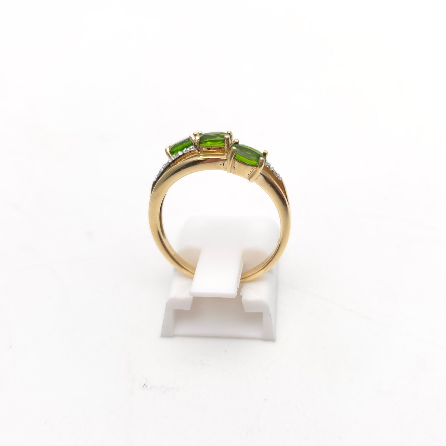 9ct Yellow Gold Three Oval Cut Green Stone (likely Garnet) and Diamond Ring