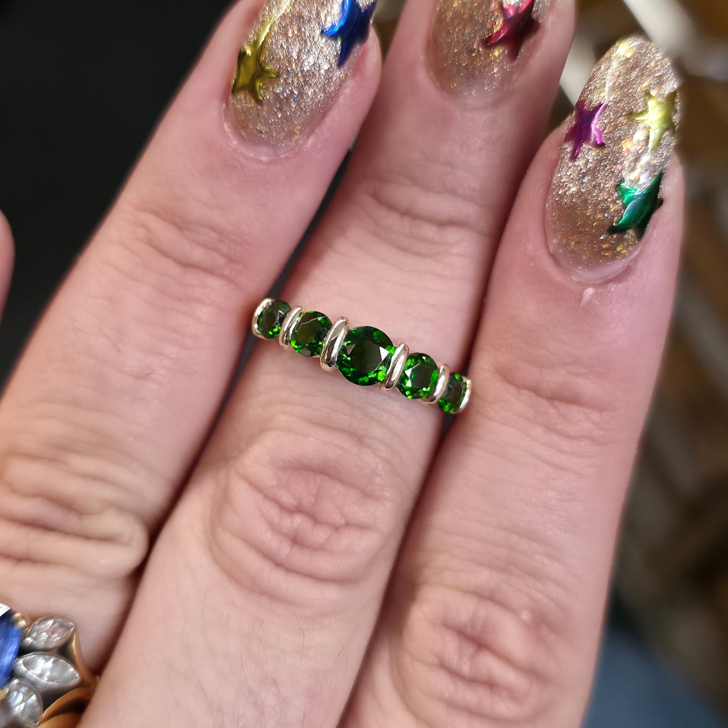 9ct Yellow Gold Graduated Round Cut Diopside Five Stone Row Ring