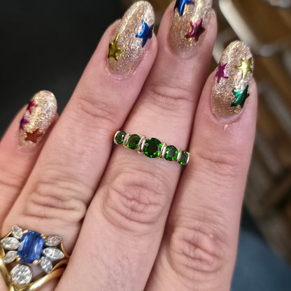 9ct Yellow Gold Graduated Round Cut Diopside Five Stone Row Ring