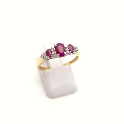 9ct Yellow Gold Multi-Stone Three Ruby and Diamond Ring